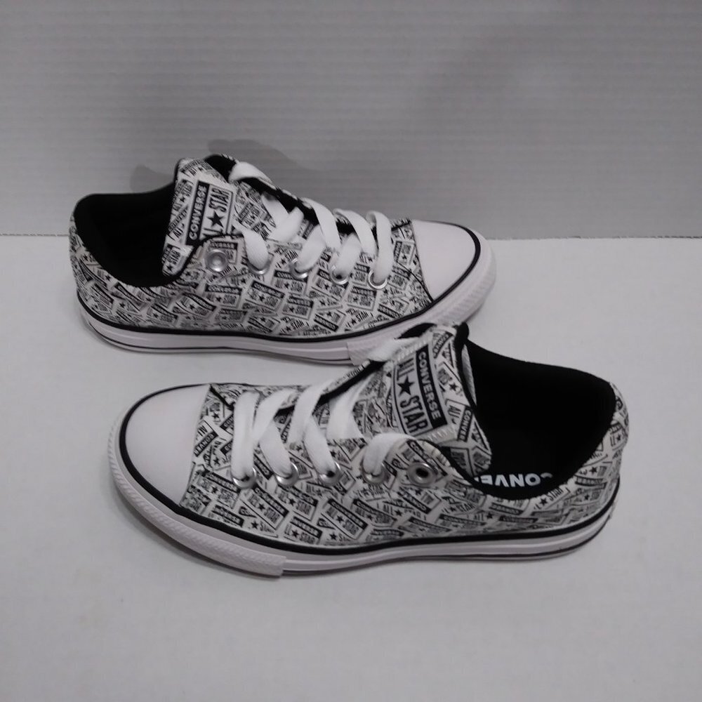 Converse Chuck Taylor All Star Street License Plate - Picture 10 of 15